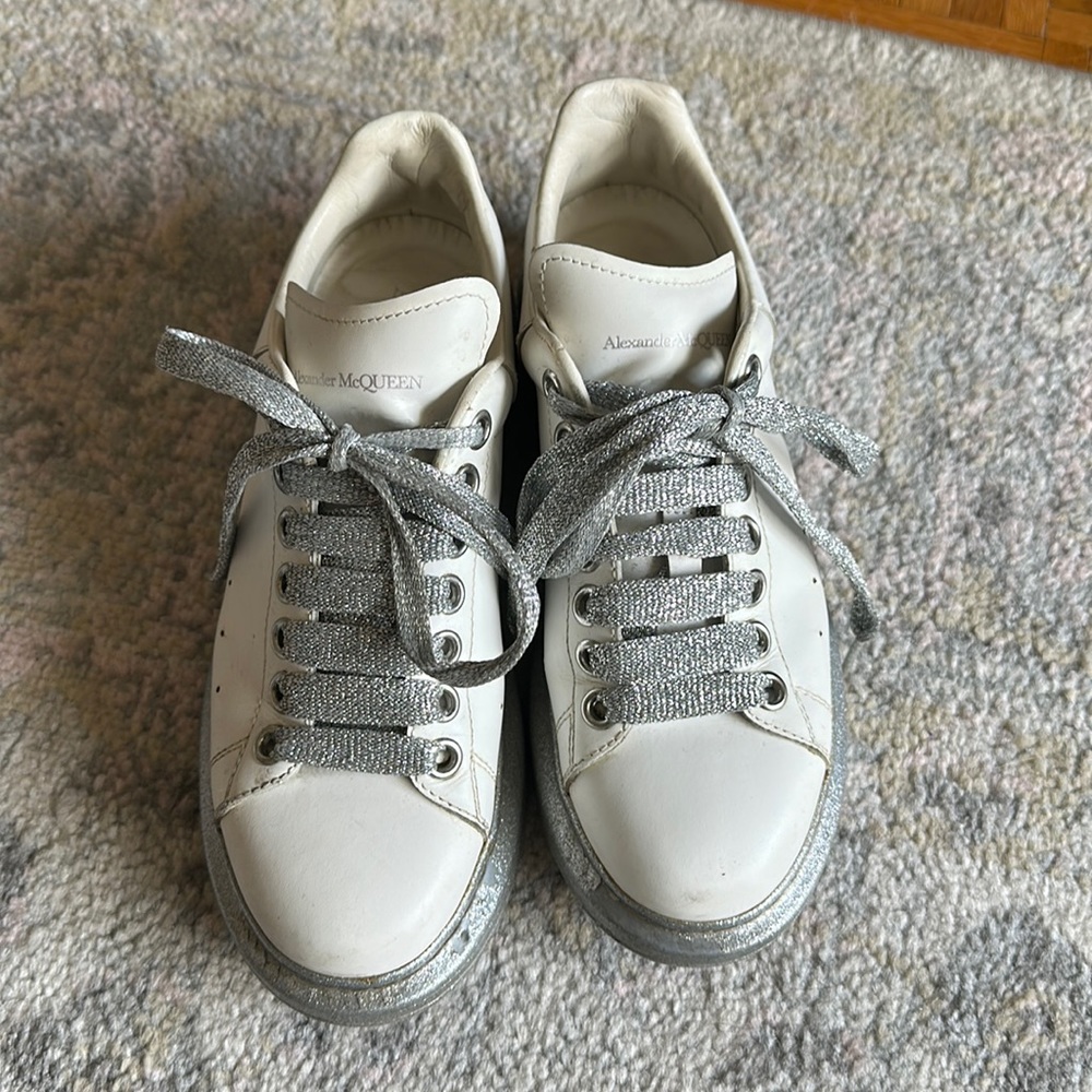 Alexander McQueen silver platform sneaker in size 37.5